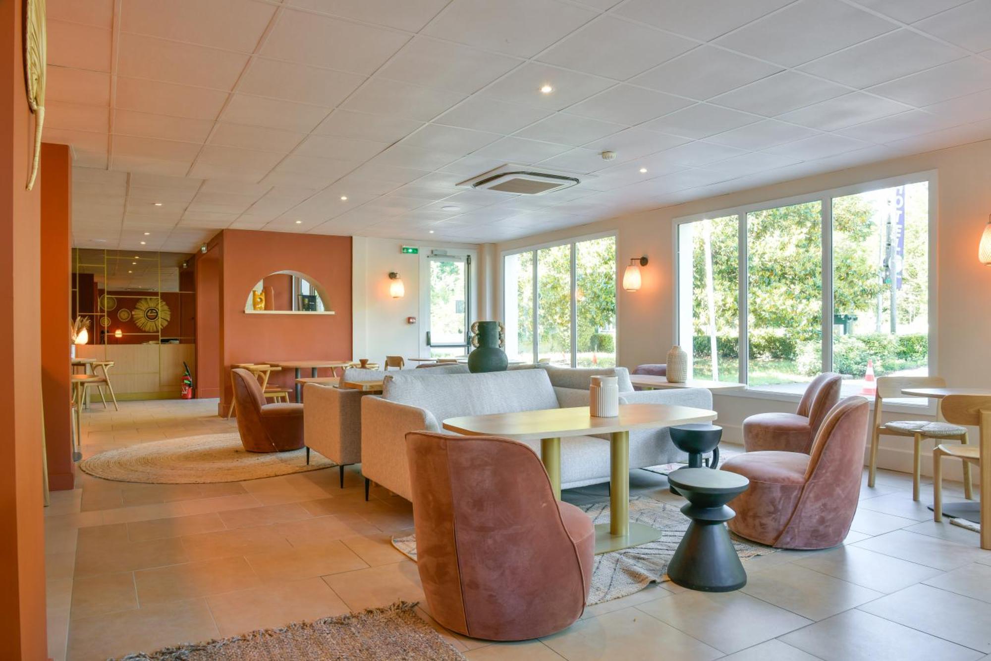 Bhoma Bourges - Hotel & Restaurant Exteriör bild